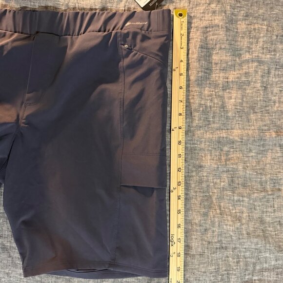 Eddie Bauer Incline Utility Hiking Outdoor Bermuda Shorts Womens size 16 NEW - Picture 8 of 11